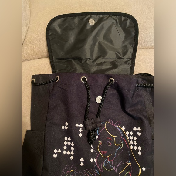 Disney Alice In Wonderland backpack - Picture 5 of 8